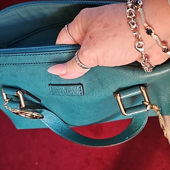 Spring SALE- Gucci! 💙💚Boston Satchel at Affordable Price! - Picture 15 of 17